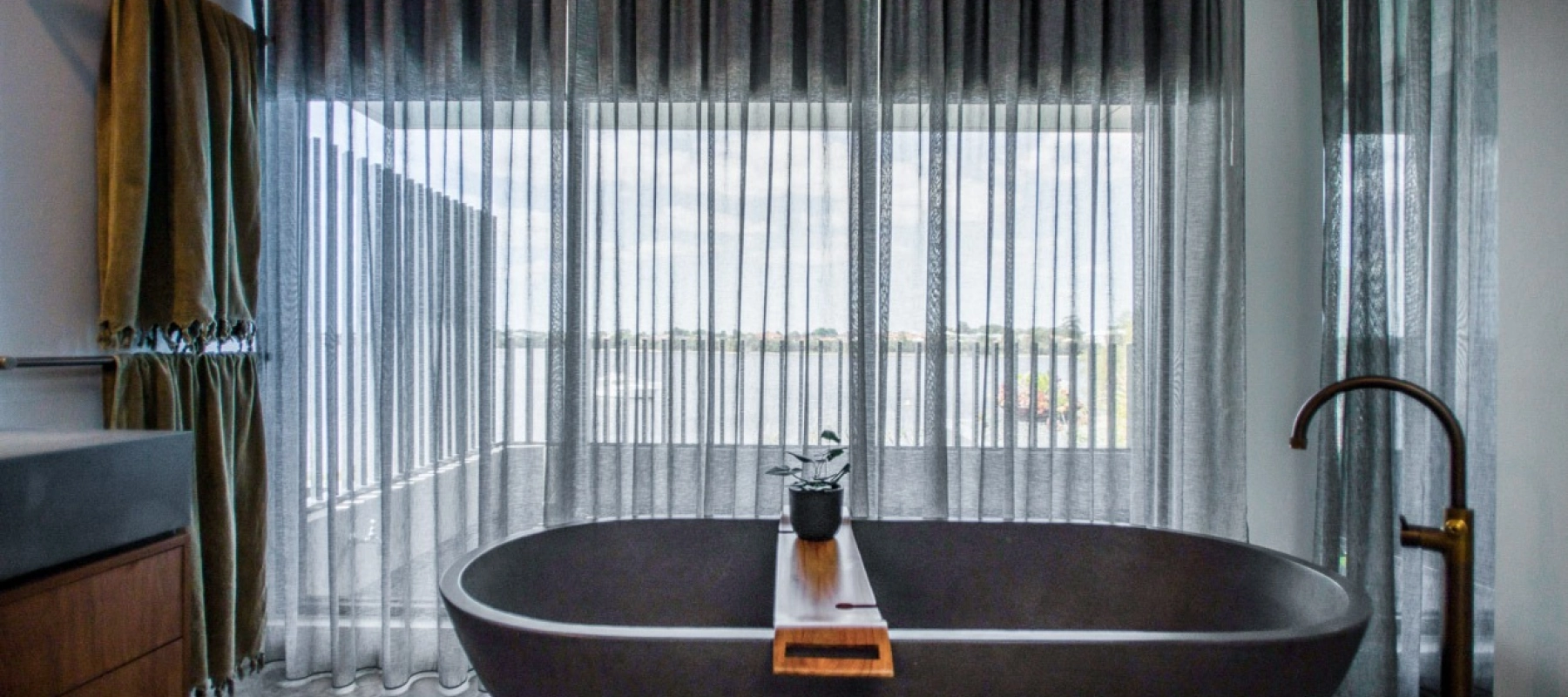 How to Choose the Right Blinds for Your Home: A Style & Functionality Guide