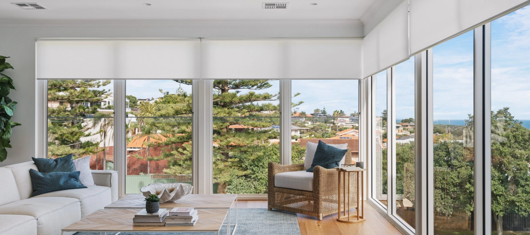 Will blinds stop condensation?