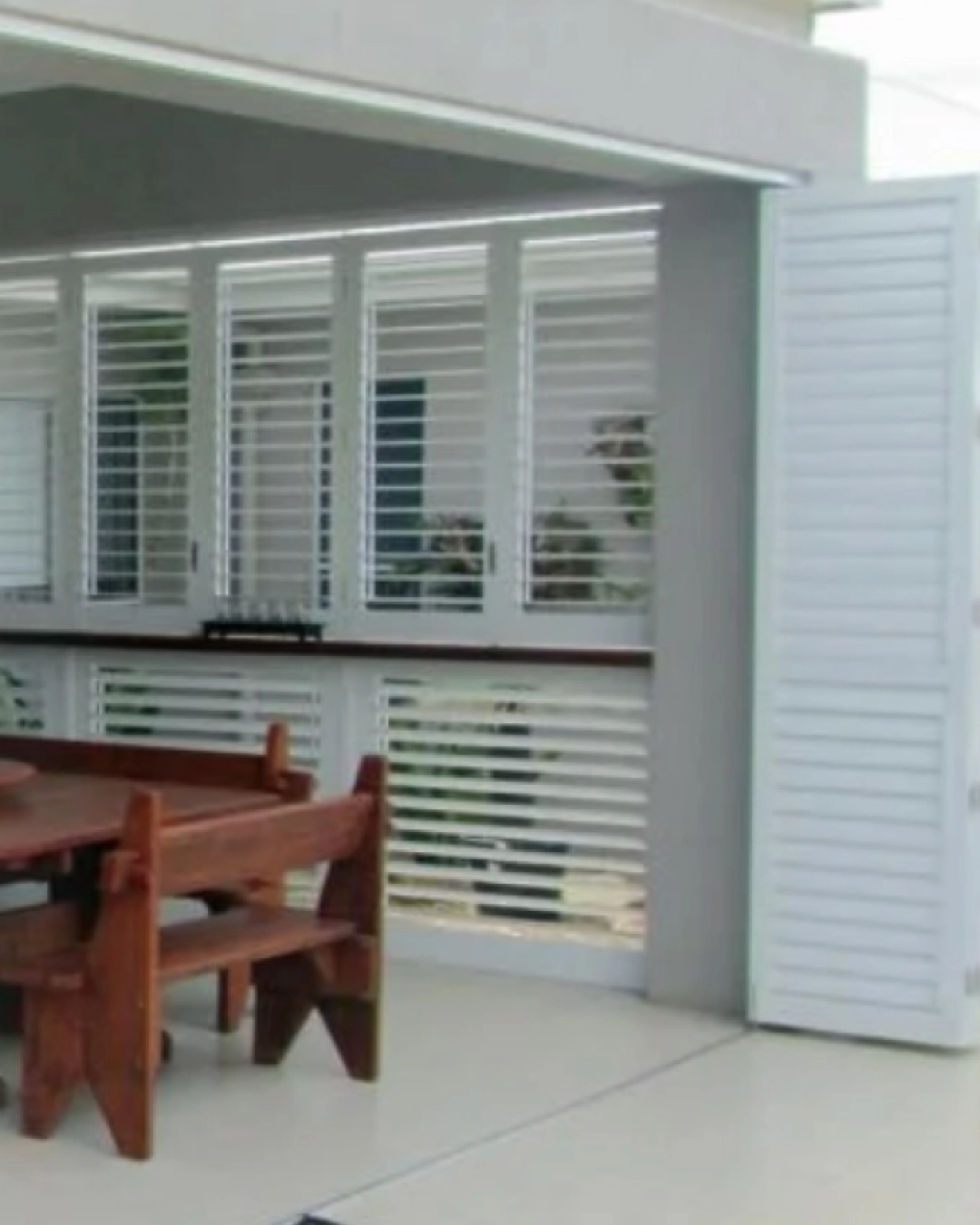 ilio-aluminium-shutters.jpg